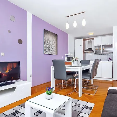 Gradiscanskih Appartement Makarska